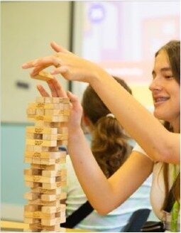 University of Sussex: Oyun saati